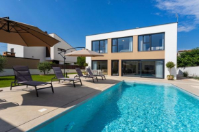 Villa Astral